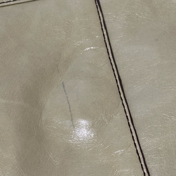 Used Hobo handbag in a pretty Eucalyptus color 💚 - Picture 4 of 7